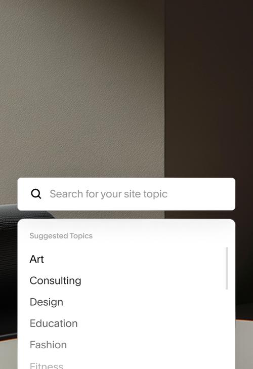Um campo de busca com a inscrição "Busque pelo tópico do seu site" acima de um menu suspenso com sugestões de tópicos, incluindo Arte, Consultoria, Design, Educação, Moda e Fitness, em um cenário de estúdio neutro com iluminação suave.