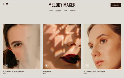 Un sito web di bellezza mostra i tutorial on-demand disponibili per make-up artist intenzionati a migliorare le proprie competenze.